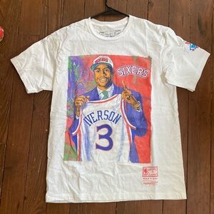 Mitchell and ness 76ers Iverson tshirt